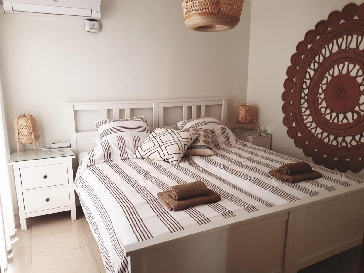 דירות בנאלמדנה Casaplazaole מראה חיצוני תמונה